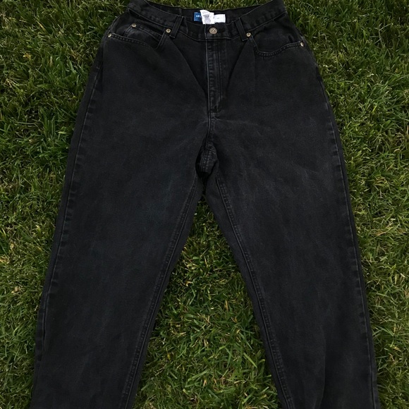 Sold!!!! - Picture 4 of 7